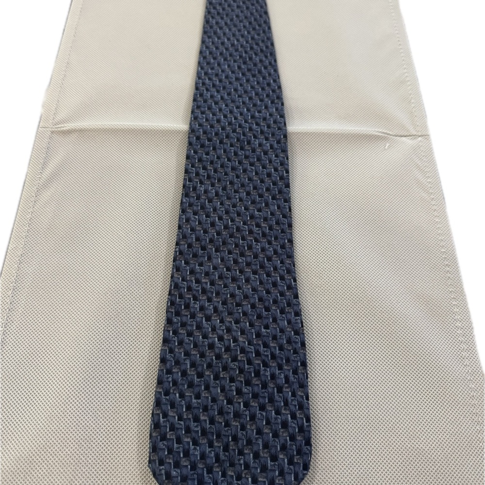 Vintage Jimmy V David Wells Collection Men's Necktie 100% Silk Made In USA